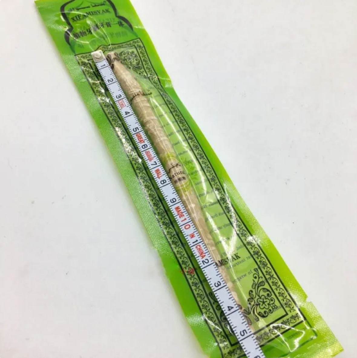 Natural Miswak Tooth Cleaning Stick – Chemical-Free Dental Care