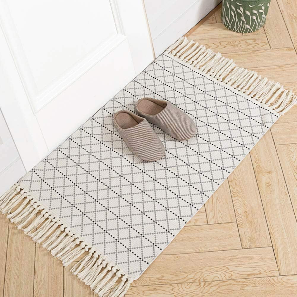 Boho Bathroom Rug, Boho Rug Kitchen Runner Washable Bath Rug, Woven Small Cotton Bohemian Tribal Farmhouse Tassel Moroccan Boho Bath Mat for Bedroom Hallway 2'X3'