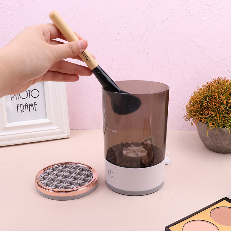 Rechargeable Makeup Brush Cleaner and Spinner – Fast & Gentle