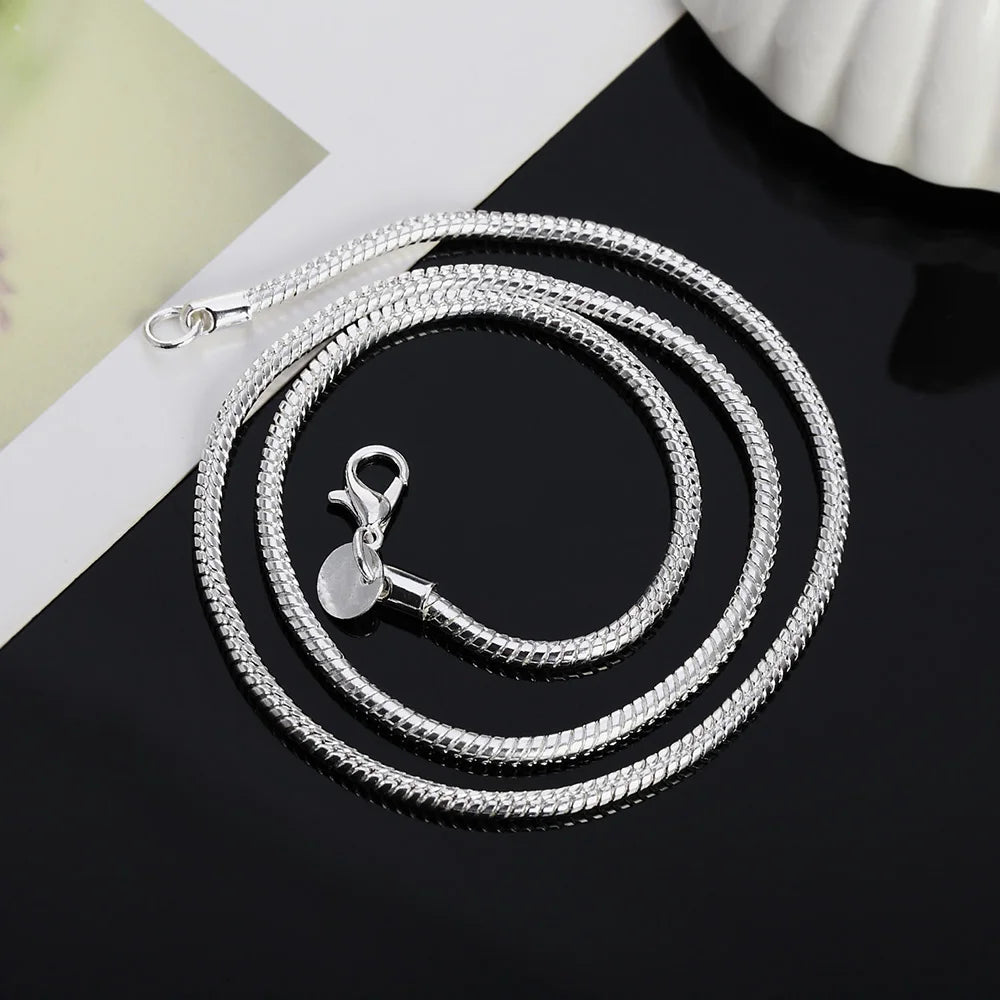 Silver Snake Chain Necklace – Sleek Minimalist Style