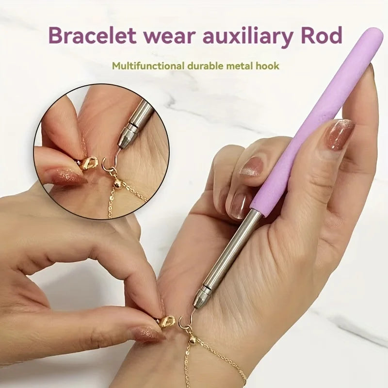 Bracelet Clasp Helper Tool – Easy Jewelry Fastening Aid